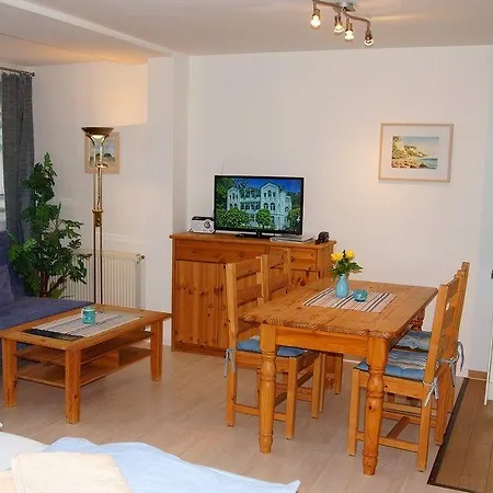 公寓式酒店 Myhome Ruegen - Haus Arkona 3*