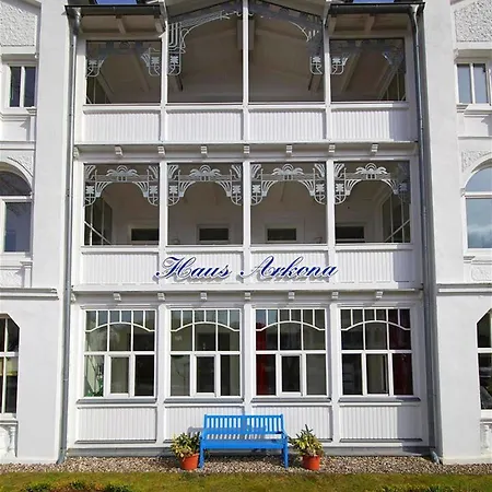 Hotel apartamentowy Myhome Ruegen - Haus Arkona 3*