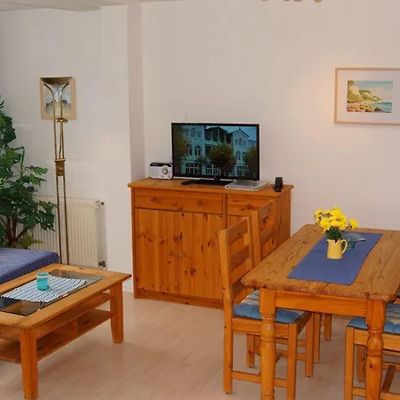 Myhome Ruegen - Haus Arkona Hotel apartamentowy Sellin (Rugen)