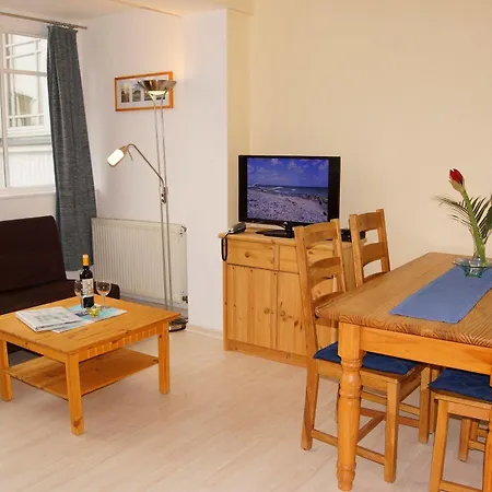 Hotel apartamentowy Myhome Ruegen - Haus Arkona 3*