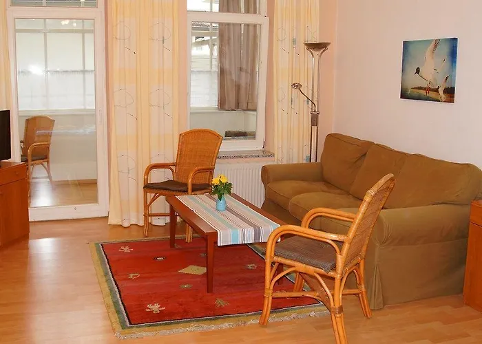 アパートホテル Myhome Ruegen - Haus Arkona