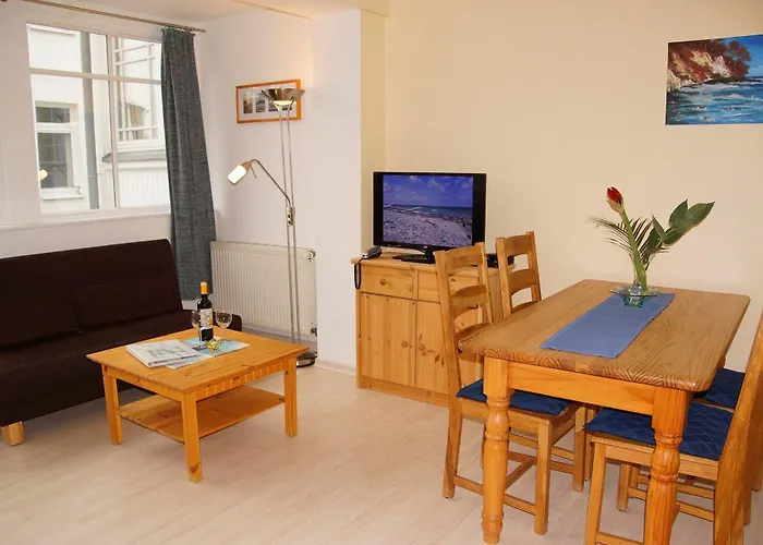 アパートホテル Myhome Ruegen - Haus Arkona 3*