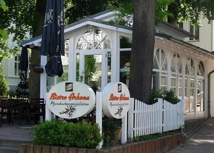 Myhome Ruegen - Haus Arkona アパートホテル